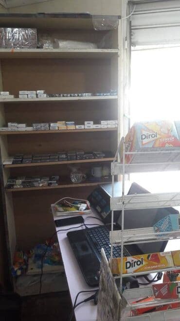 xırdalanda obyekt icarə: Qaraev metrosuna yaxın yerləşən ümumi sahəsi 40 kv,m olan,market — 3