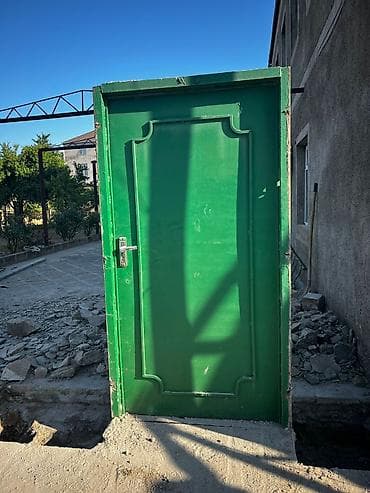 seyf demir qapi: Hundurluyu 3m Eni 3.56 sm bu demir darvazanin olculeri Materialin — 3