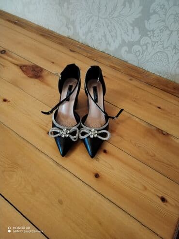 ziyafet geyimi per page 100: Səlamun aleykum donun qeyməti 70 azn ölçü 36 ayaqabılar 55 azn ölçü 36 — 3