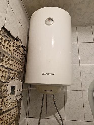 arisdon: Ariston elektrik su qızdırıcısı (divardan asılan, silindrik — 1