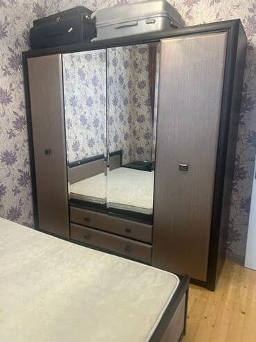 yataq dəstləri: İkinəfərlik çarpayı, Dolab — 1