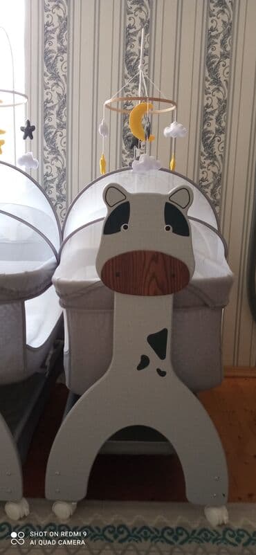 nəzərdən qorunmaq: Oğlan və qız üçün, İşlənmiş, Dördbucaq, Beşik, Dəst ilə, Matrassız, Yellənmə mexanizmsiz — 4