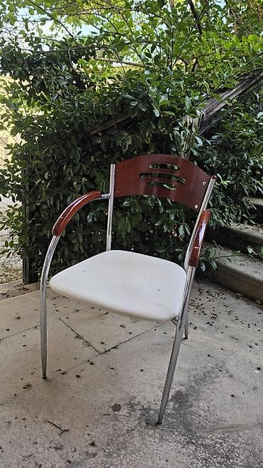 dizustu masa: Şüşə masa və metal-stul dəsti - Masa: Temperli şüşədən düzəlmiş — 2