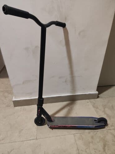 Боксерские груши: Freestyle skuter - Rəng: qara (gövdə və rul) - Rul: Y-formalı, süngər — 1