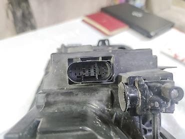 mercedes teker: Sol, Yaxın və uzaq vuran işıqlar Mercedes-Benz, Orijinal — 6