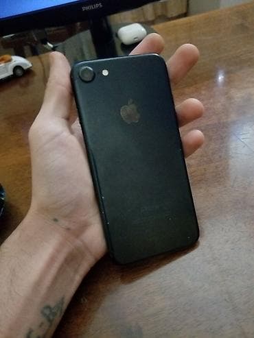 redmi note 14 ikinci el: IPhone 7, 32 GB, Qara, Barmaq izi — 3