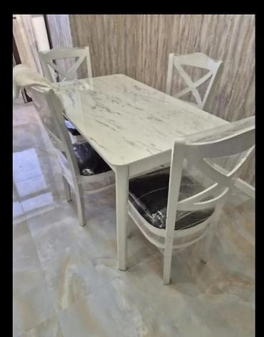 seki halvasi: Mətbəx üçün, Açılmayan, Dördbucaq masa, 4 stul — 1