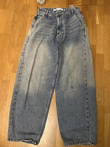 Bershka geniş kəsimli cins şalvar qiymet 10 azn - Brend: Bershka -