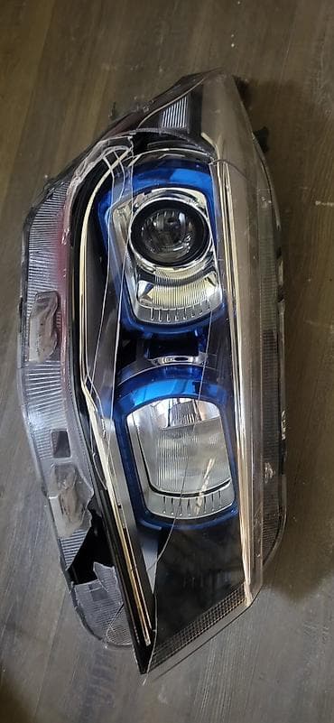 keys sat: Changan CS75 2014,sol tərəf ön farası,korpus zədəlidir,motor və — 1