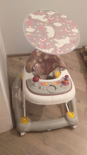 Manej yaxşı vəziyyətdədi real alıcıya endirim olacaq xahiş edirəm boş