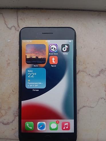 iphone 3g: IPhone 7 Plus, 256 GB, Jet Black — 1