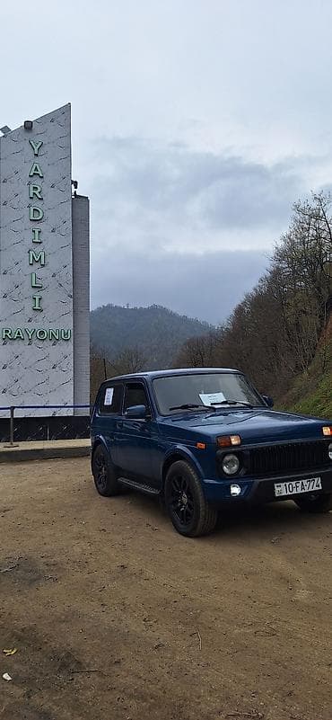 VAZ (LADA) 4x4 Niva: 1.7 l | 2014 il 58000 km Ofrouder/SUV