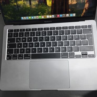 macbook qiymeti: Б/у Apple MacBook, 13.3 ", Apple M1, 256 ГБ, Платная доставка, Доставка в районы, Самовывоз — 5