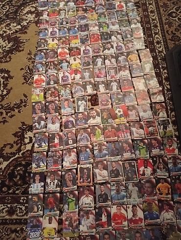 idmana aid resimler: Futbolçu kartları kolleksiyası - Böyük həcmdə qarışıq futbol kartları — 2