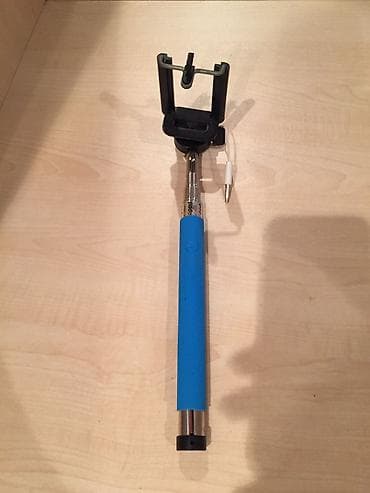 selfi cubuğu: Selfi cubugu Qiymeti 3 manat — 1