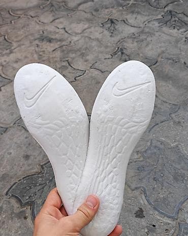 Butslar: Nike Phantom Luna Elite DF FG futbol butsası. Salamm Butsii — 4