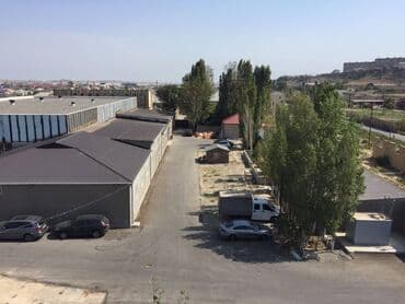 офисы в бизнес центре аренда: Biləçəridə yerləşən ümumi sahəsi 620 kv,m olan,böyük obyekt servis — 2