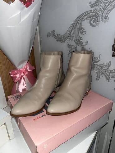 platforma qadın krossovkaları: Ölçü: 39, rəng - Bej, İşlənmiş — 1