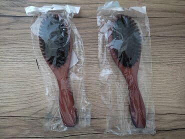 kəpənək darağ: Daraq. Saçları düz edir. Ümumi 22 sm, fırça hissəsi 10 sm, 6 sm eni — 9