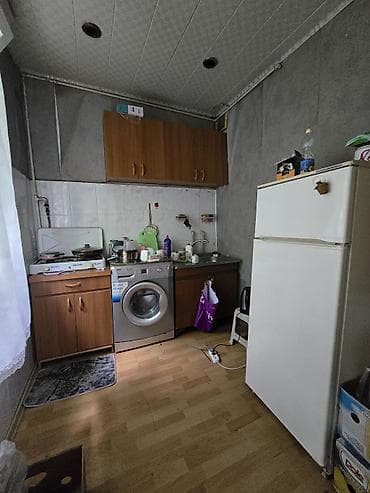 Квартиры: 20 Yanvar metrosuna 5 deqiqe məsafədə kiraye menzile otaq yoldaşı 2 — 3