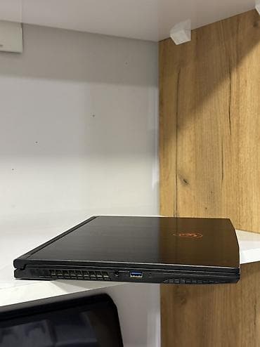 msi 17.3" gl75: İşlənmiş MSI, 14 ", Intel Core i5, 256 GB, Ödənişli çatdırılma — 9