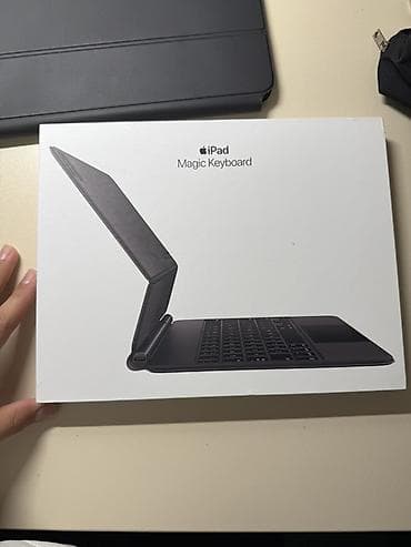 ipad m4: Apple iPad Magic Keyboard – qara rəng - Uyğunluq: iPad Pro 11" (1-ci — 1