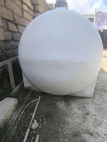 plasmas cen: Bak, Plastik, 3000 l l, İşlənmiş — 3