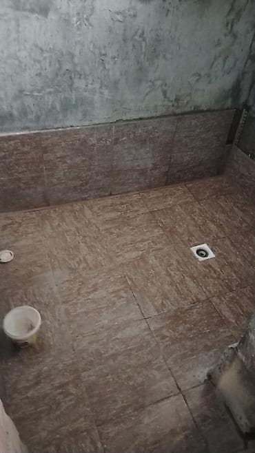 bina evini heyet evine deyisirem: 3 otaqlı, 90 kv. m, Təmirsiz — 2