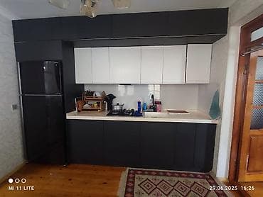 ikinci əl mətbəx stolu: Düz dolab, Mətbəx üçün, Paltar üçün, Açılan, Quraşdırıla bilən, 6 qapı — 10