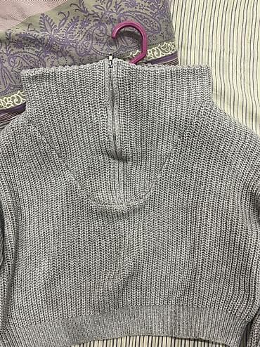 Sviter, Bershka, S, M, rəng - Bej — 2