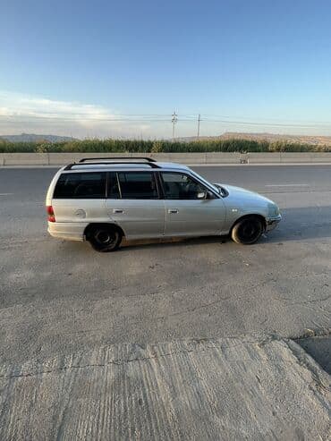 qosqu satilir: Opel Astra: 1.6 l | 1997 il 356254 km — 9