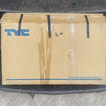 zil radiator: Toyota RAV4, 2009 il, Orijinal, Çin, Yeni — 1
