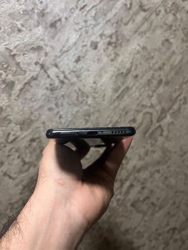 смарт телевизор: Poco F3, 128 ГБ, цвет - Черный, Отпечаток пальца — 5