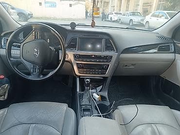 Hyundai Sonata: 2 l | 2015 il Sedan — 1