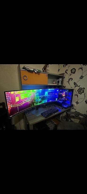 RTX5070 Videokart: Msi Vanguard RTX5070 Processor: I7 14700K RAM