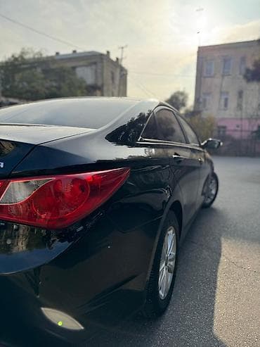 продается авто: Hyundai Sonata: 2 л | 2010 г. Седан — 8