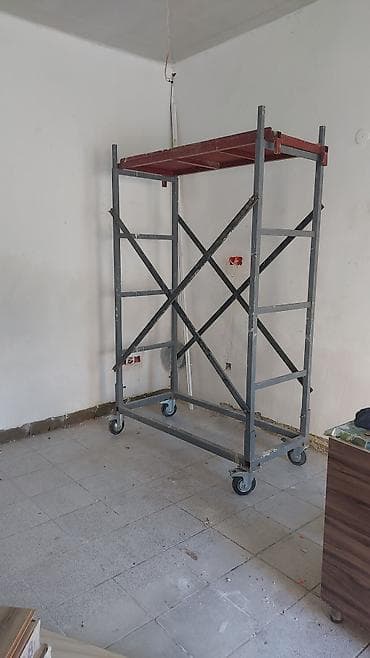 metal qəbul: Metal mobil qüllə (skafold) – yığıla-bölünə bilən iş platforması - — 5