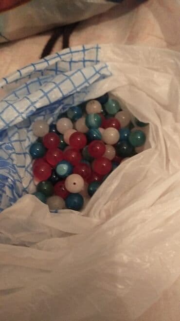 Eynəklər: Qolbağlar təbii daşlardan. qiymət daşa və ölçüyə gorə. Muncuq dəsti – — 4