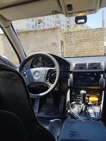 lexus gs 300: BMW 5 series: 2.8 l | 1998 il Sedan — 6