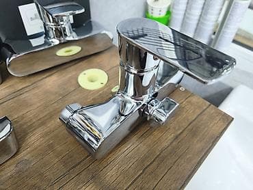 Vanna üçün təkqollu qarışdırıcı kran - Material: xrom örtüklü metal