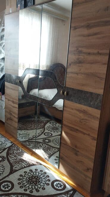 Açılan, 4 qapılı Düz dolab, Qarderob, paltar dolabı