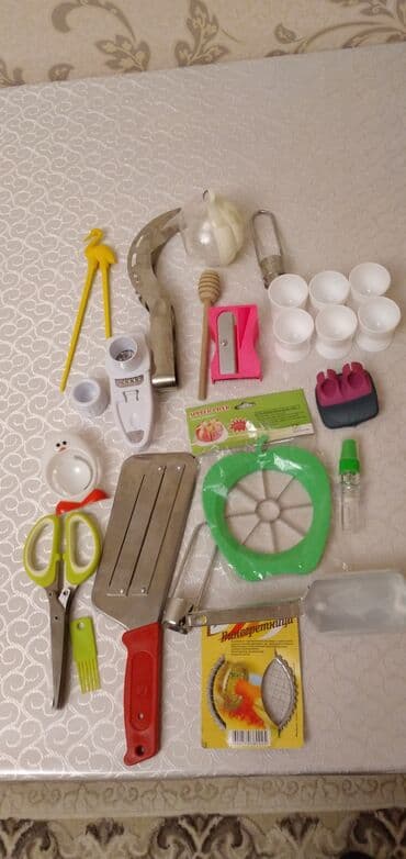 Hamisi birlikde 11 manat
Bezileri islenib bezileri tezedir