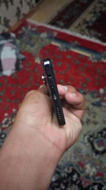 karaoke mikrofon bluetooth: Tecno Spark 30, rəng - Gümüşü, İki sim kartlı — 3