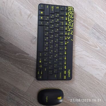 stolustu komputerlər: Logitechin ela bir klaviaturasidir hec bir problemi yoxdur esil iş — 1