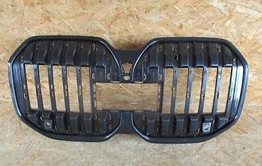Avtomobil üçün siqnalizasiya: Bmw i7 radiator barmaqliqi 
Qabaq ablisovka originaldir — 2