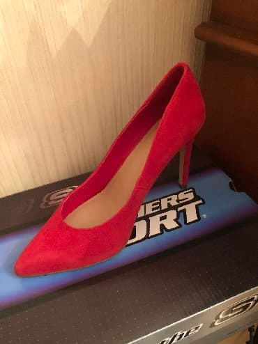 Tuflilər, Ölçü: 39, rəng - Qırmızı, İşlənmiş