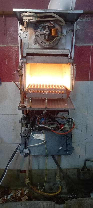 ev eşyalari aliram: İşlənmiş Kombi 24 kVt, Pulsuz çatdırılma, Ödənişli quraşdırma, Zəmanətli, Kredit yoxdur — 5