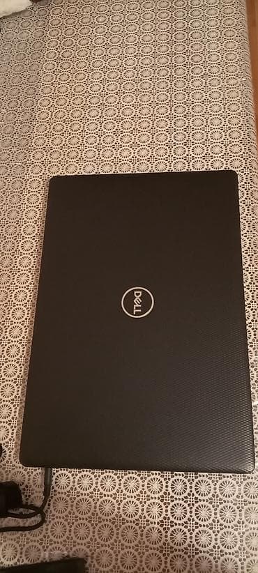 intel i5 notebook: Dell noutbuk Təzədir. Cəmi 1 ay işlənib. Hec bir problemi yoxdur. 240 — 2