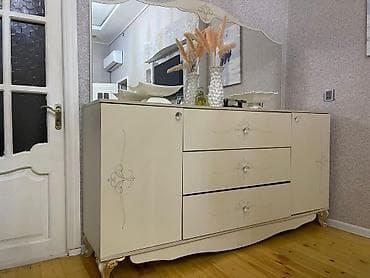 Офисная мебель: Б/у, С зеркалом — 1