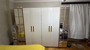gen: Mebel dəsti – mətbəx və yataq otağı Mətbəx: - Künc yerləşimli — 6